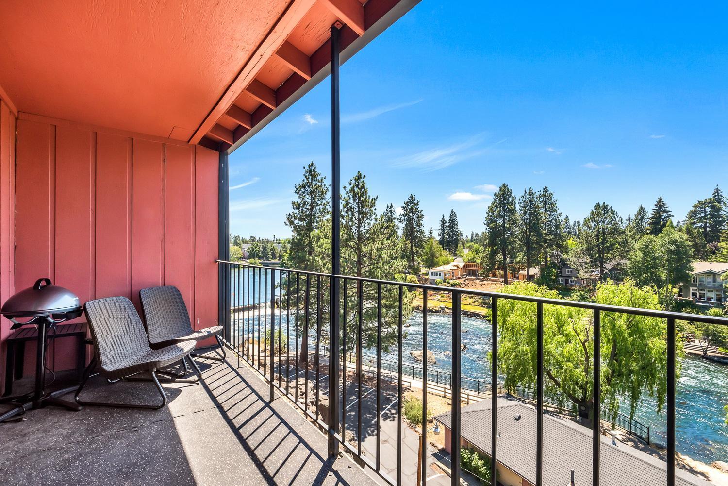 Locanda Riverside Near Downtown 2*